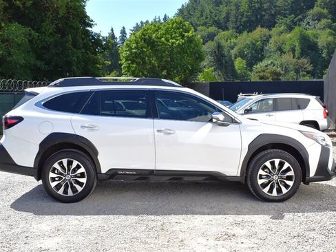 Used 2024 Subaru Outback Touring XT w/ Popular Package #2 AWD/4WD image 6