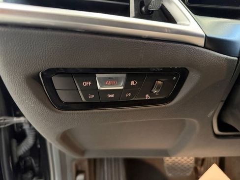 Used 2025 BMW 330i Sedan RWD image 11