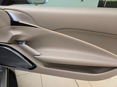 Used 2022 Ferrari Roma RWD image 27