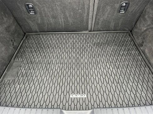 Used 2024 MAZDA CX-30 AWD 2.5 S w/ Preferred Package image 18