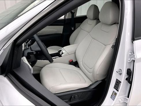 Used 2025 Hyundai Tucson SEL AWD/4WD image 12