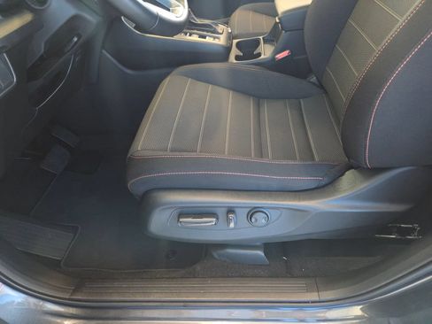 Certified 2025 Honda CR-V Sport image 14
