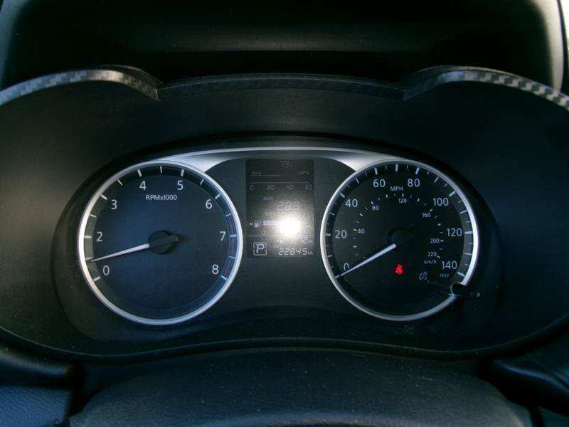 Used 2025 Nissan Versa S w/ Trunk Package FWD image 2