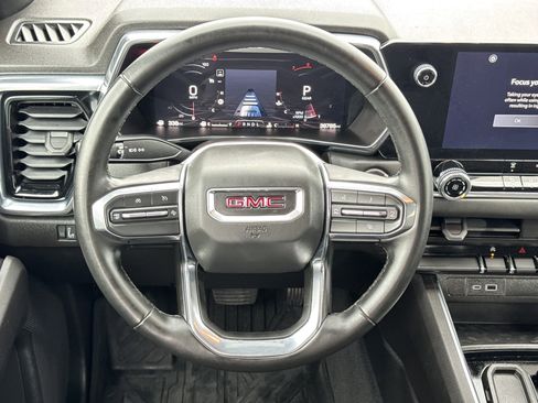 Used 2024 GMC Canyon Elevation image 16