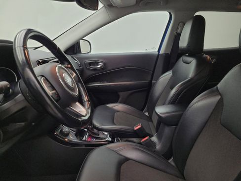 Used 2021 Jeep Compass Latitude image 17