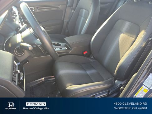 Certified 2025 Honda Civic Sport image 26