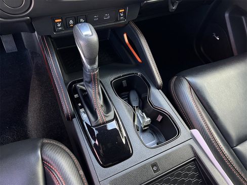 Certified 2023 Nissan Frontier Pro-X w/ Pro-X Premium Package image 18