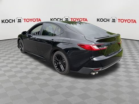 Used 2026 Toyota Camry SE w/ Multimedia Upgrade Package FWD image 6