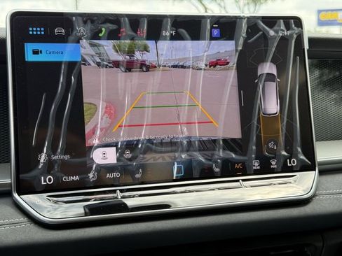 New 2026 Volkswagen Tiguan SE R-Line FWD image 14