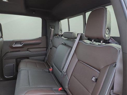 Used 2024 GMC Sierra 1500 Denali w/ Denali Reserve Package image 10