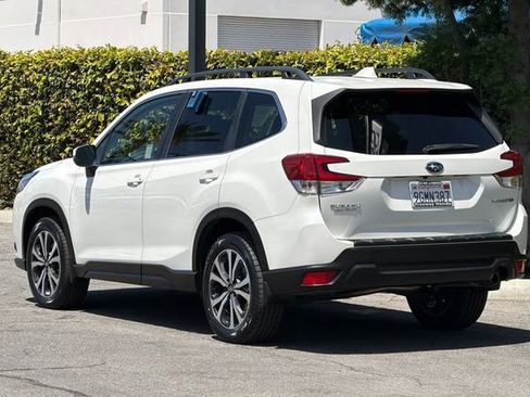 Used 2023 Subaru Forester Limited AWD/4WD image 6