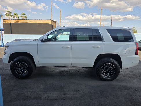 Used 2017 Chevrolet Tahoe 4WD w/ Max Trailering Package image 2