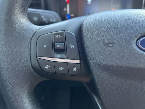 New 2025 Ford Maverick XL image 14