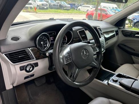Used 2014 Mercedes-Benz ML 350 4MATIC image 12