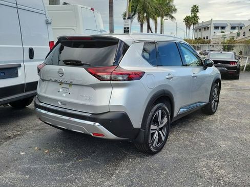 Used 2023 Nissan Rogue Platinum w/ Platinum Premium Package image 3