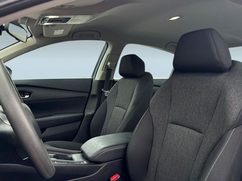 Used 2023 Honda Accord LX image 5