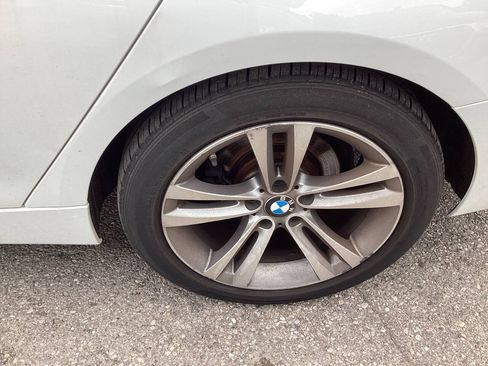 Used 2016 BMW 328i Gran Turismo xDrive AWD/4WD image 34