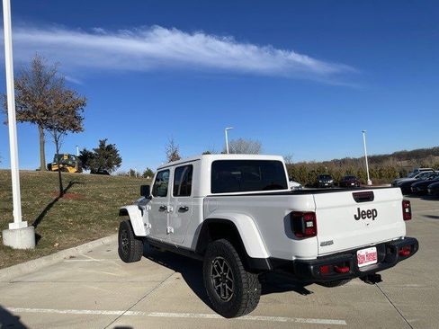 New 2026 Jeep Gladiator Rubicon image 3