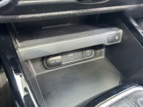 Used 2023 Kia Soul EX image 33