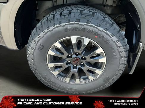 Used 2023 Nissan Titan PRO-4X w/ Pro-4x Convenience Package AWD/4WD image 47