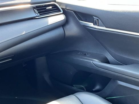 Used 2024 Toyota Camry SE w/ Cold Weather Package FWD image 19