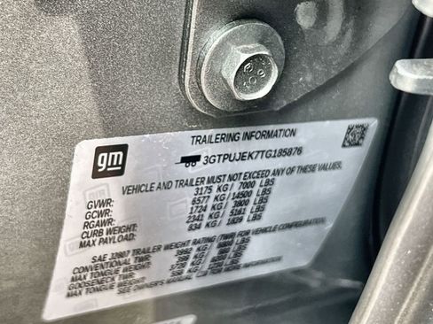 Used 2026 GMC Sierra 1500 Elevation image 28