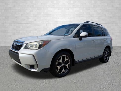 Used 2015 Subaru Forester 2.0XT Touring w/ Popular Package #2 image 5