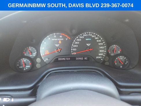 Used 2004 Chevrolet Corvette Coupe image 37