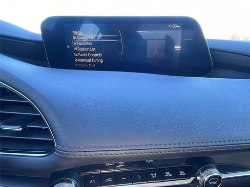 Used 2025 MAZDA MAZDA3 s image 27