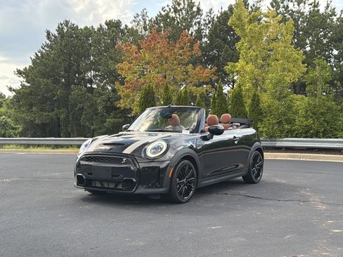 Used 2024 MINI Cooper S FWD image 10