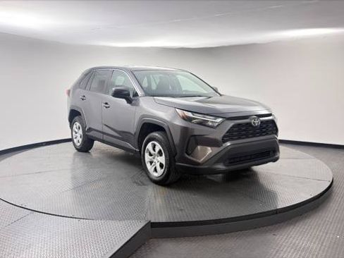Used 2025 Toyota RAV4 LE FWD image 11