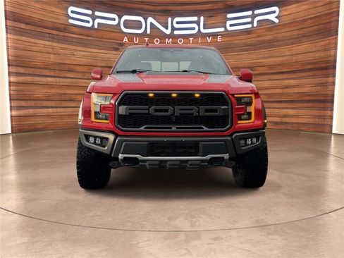 Used 2019 Ford F150 Raptor w/ Equipment Group 802A Luxury image 10