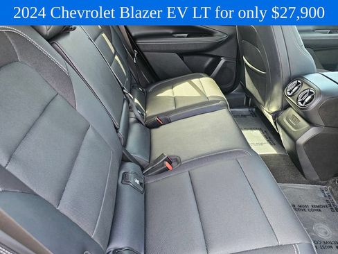 Used 2024 Chevrolet Blazer EV LT AWD/4WD image 13