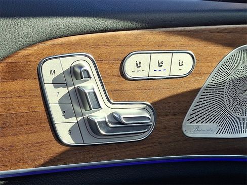 Certified 2025 Mercedes-Benz GLS 450 4MATIC image 27