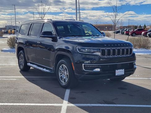 Used 2022 Jeep Wagoneer Series I image 7