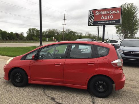 Used 2011 Honda Fit Sport image 10