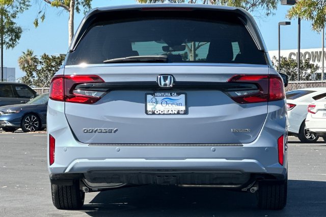 New 2027 Honda Odyssey Touring image 5