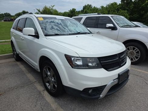 Used 2017 Dodge Journey Crossroad FWD image 7