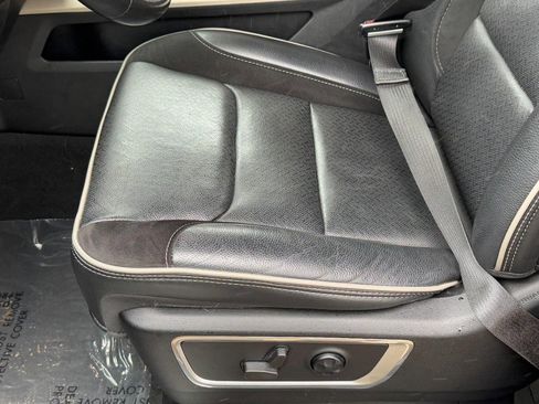 Used 2021 RAM 1500 Laramie image 24