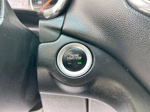 Used 2020 Chevrolet Equinox LT AWD/4WD image 20