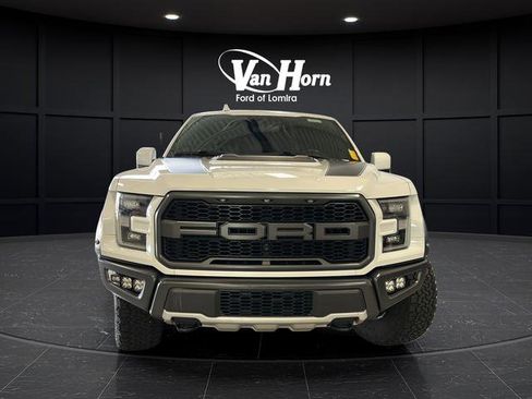 Used 2019 Ford F150 Raptor w/ Equipment Group 802A Luxury AWD/4WD image 8