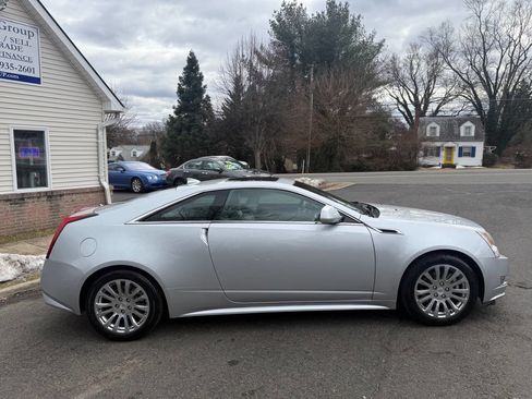 Used 2012 Cadillac CTS Premium image 6