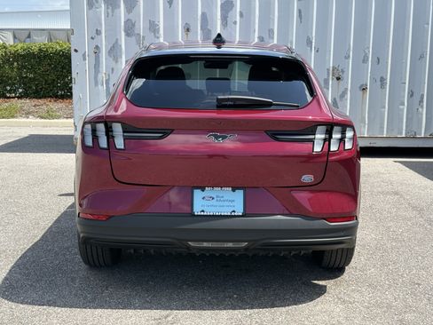 Certified 2025 Ford Mustang Mach-E Select AWD/4WD image 5