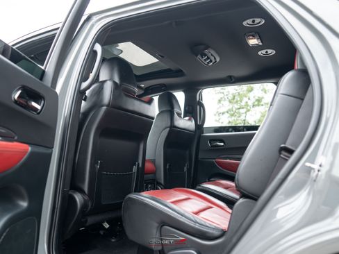 Used 2022 Dodge Durango R/T w/ Blacktop Package AWD/4WD image 22