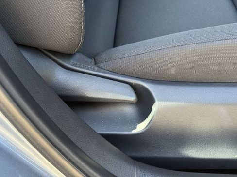 Used 2025 Toyota Corolla LE FWD image 28