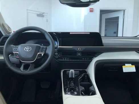 New 2026 Toyota Crown Limited image 9