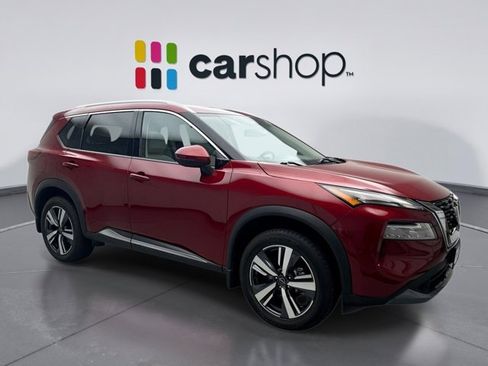 Used 2023 Nissan Rogue SL AWD/4WD image 7