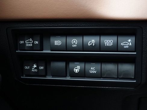 New 2026 Toyota Tundra 1794 Edition AWD/4WD image 32