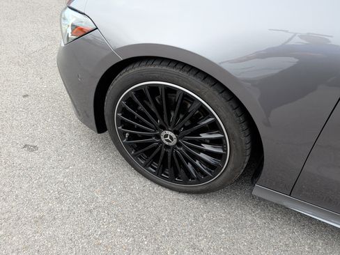 Used 2024 Mercedes-Benz CLA 250 image 9