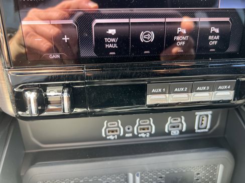 Used 2026 RAM 2500 Rebel w/ Rebel Level 2 Equipment Group image 34